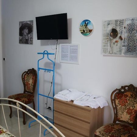 Le Tre Rose Bed & Breakfast กาเซมัสซิมา ภายนอก รูปภาพ