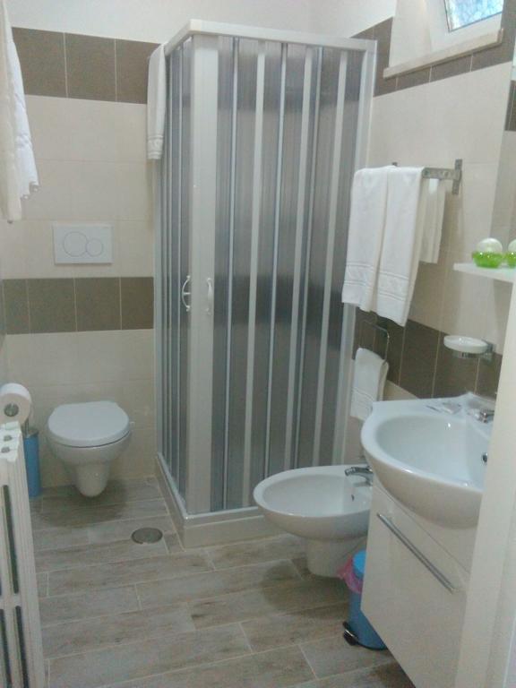 Le Tre Rose Bed & Breakfast กาเซมัสซิมา ภายนอก รูปภาพ