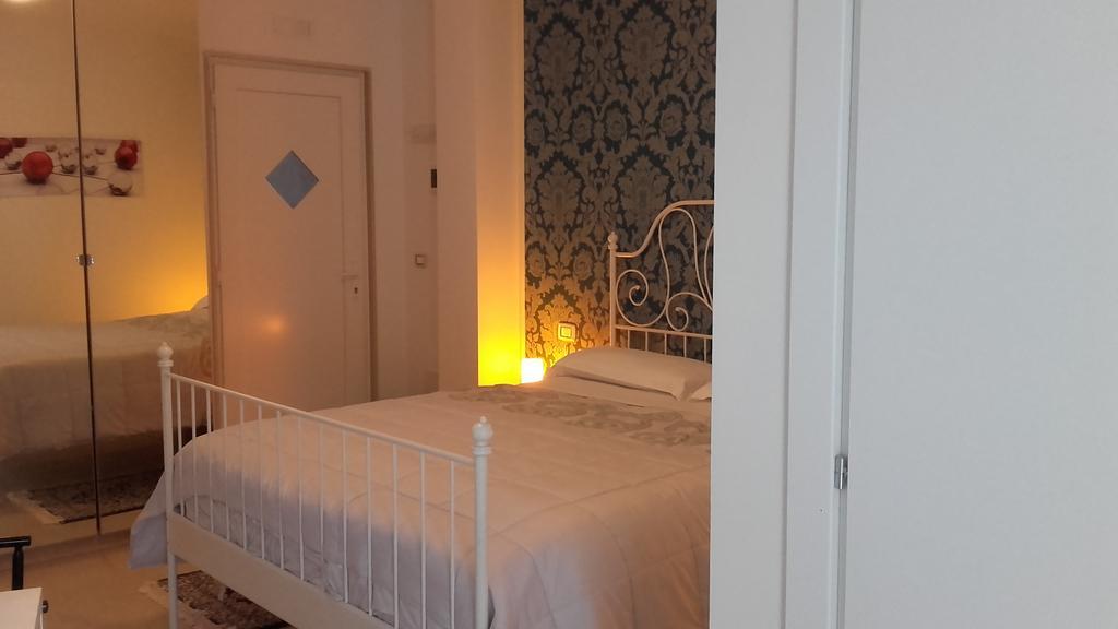 Le Tre Rose Bed & Breakfast กาเซมัสซิมา ภายนอก รูปภาพ