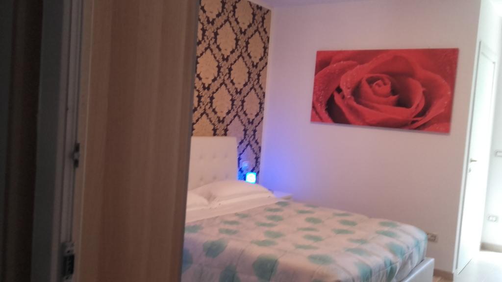 Le Tre Rose Bed & Breakfast กาเซมัสซิมา ภายนอก รูปภาพ