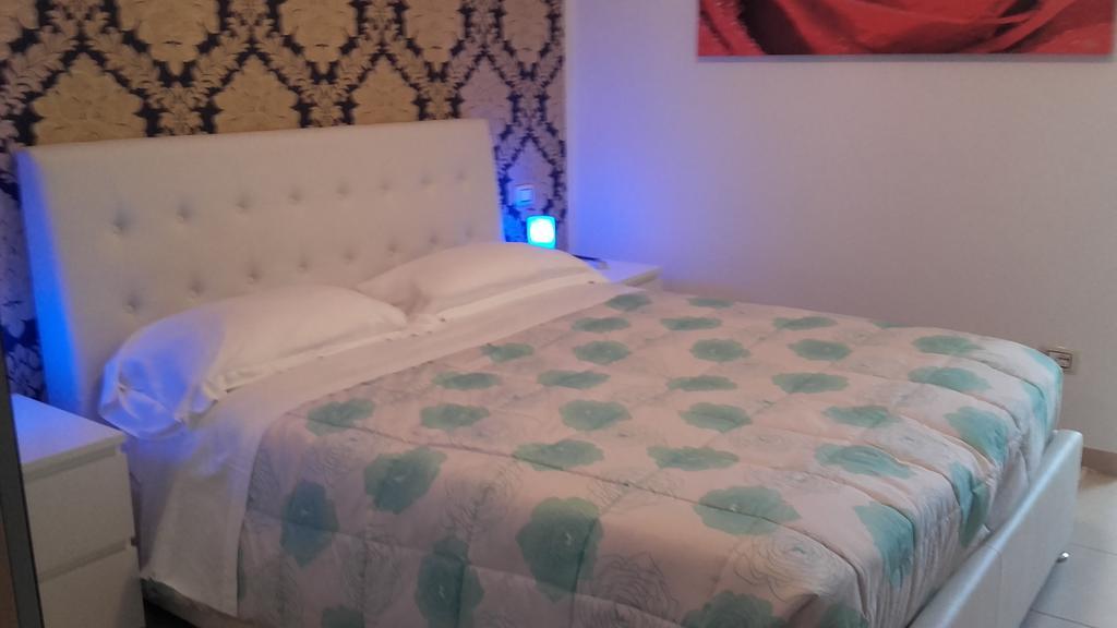 Le Tre Rose Bed & Breakfast กาเซมัสซิมา ภายนอก รูปภาพ