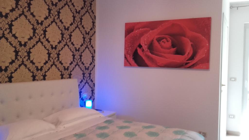 Le Tre Rose Bed & Breakfast กาเซมัสซิมา ภายนอก รูปภาพ